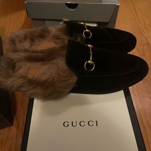 Gucci Softy Velvet Princetown